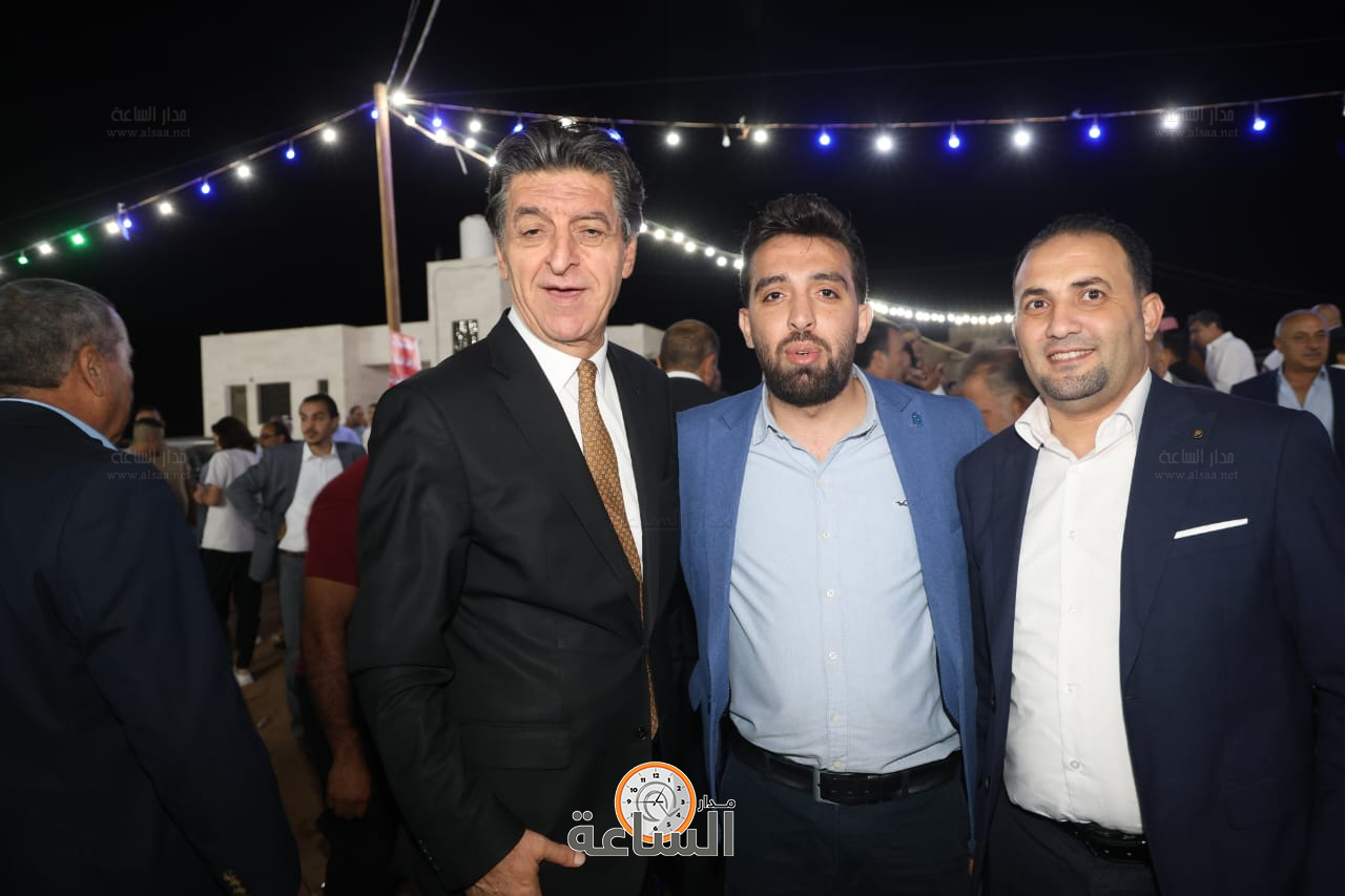 Madar Al-Saa Images 0.7498654953826432