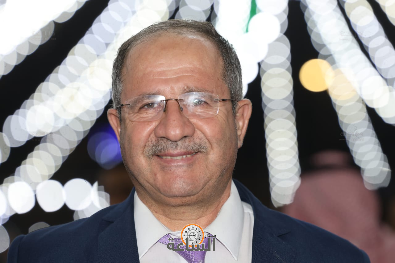 Madar Al-Saa Images 0.023828215011712395