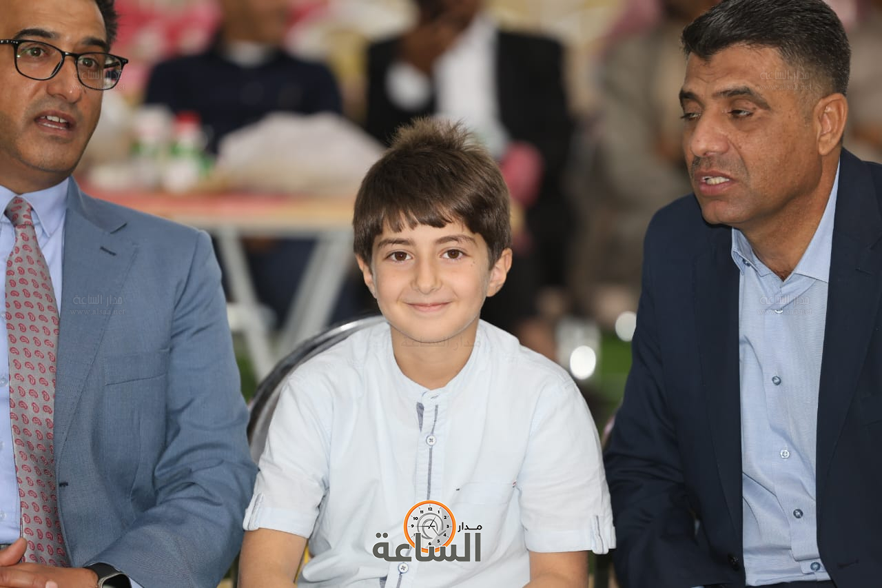 Madar Al-Saa Images 0.9392386591709264