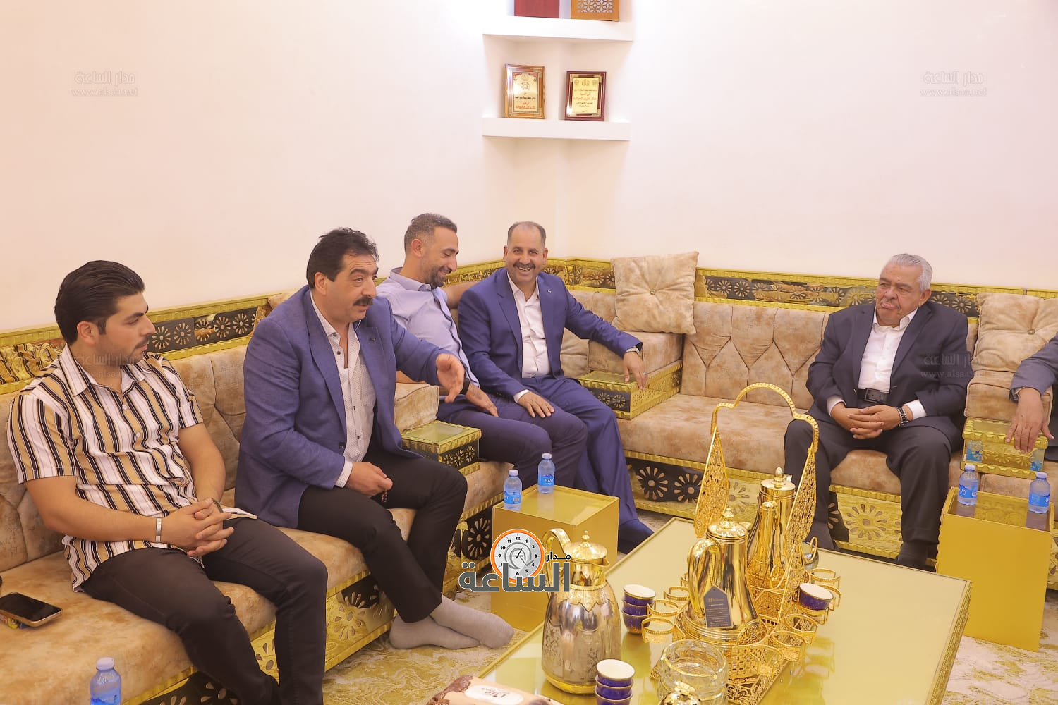 Madar Al-Saa Images 0.7187396620508265