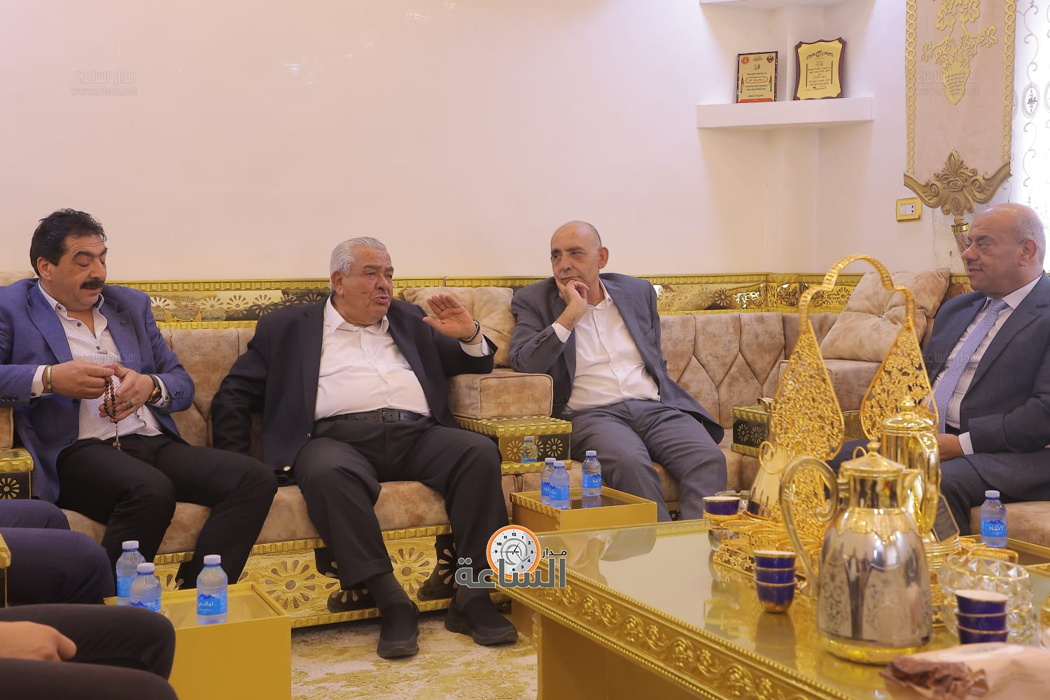 Madar Al-Saa Images 0.7834830918869841