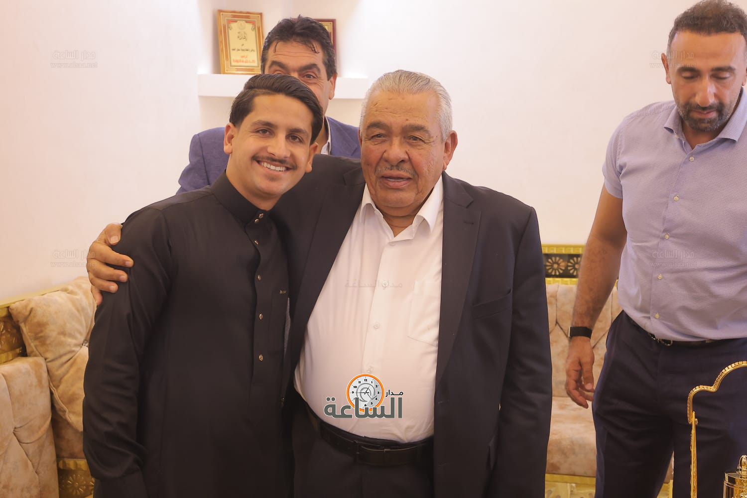 Madar Al-Saa Images 0.5569899809829056