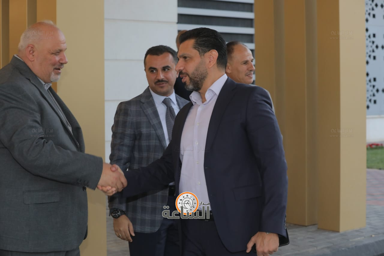 Madar Al-Saa Images 0.20520558159615732