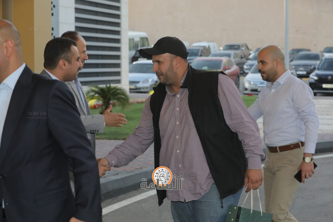 Madar Al-Saa Images 0.557520389558926