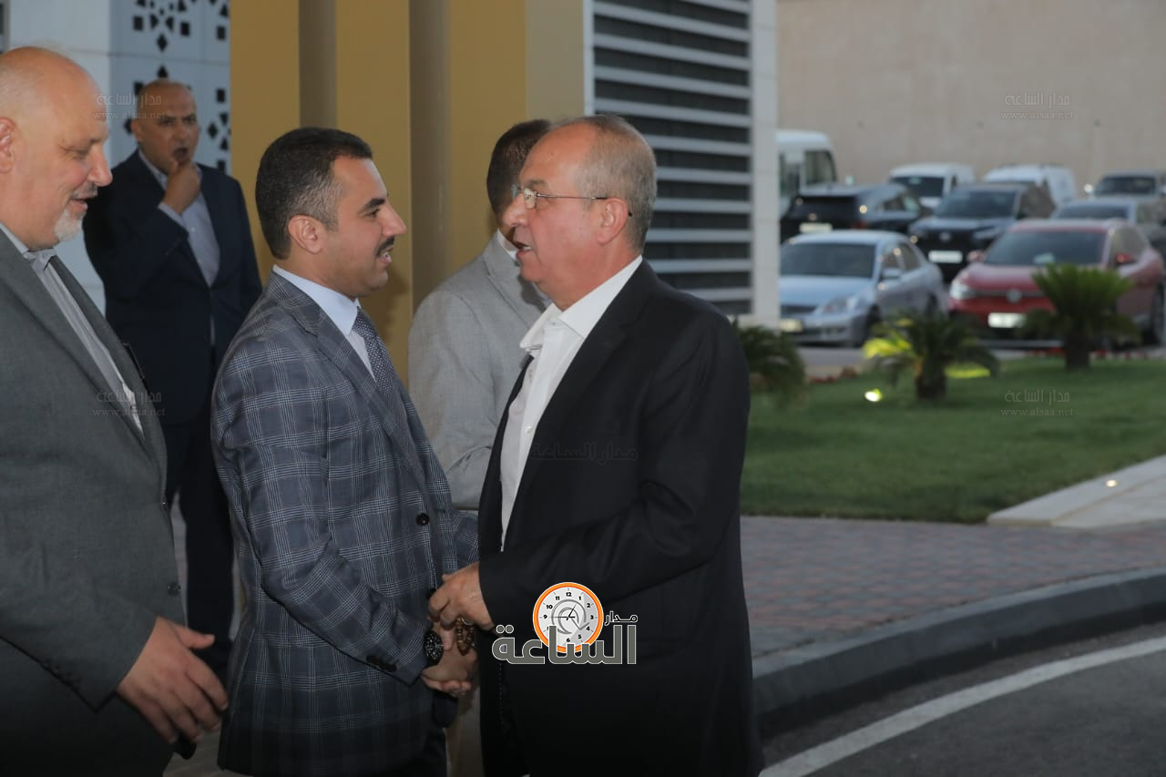 Madar Al-Saa Images 0.45779832167808054