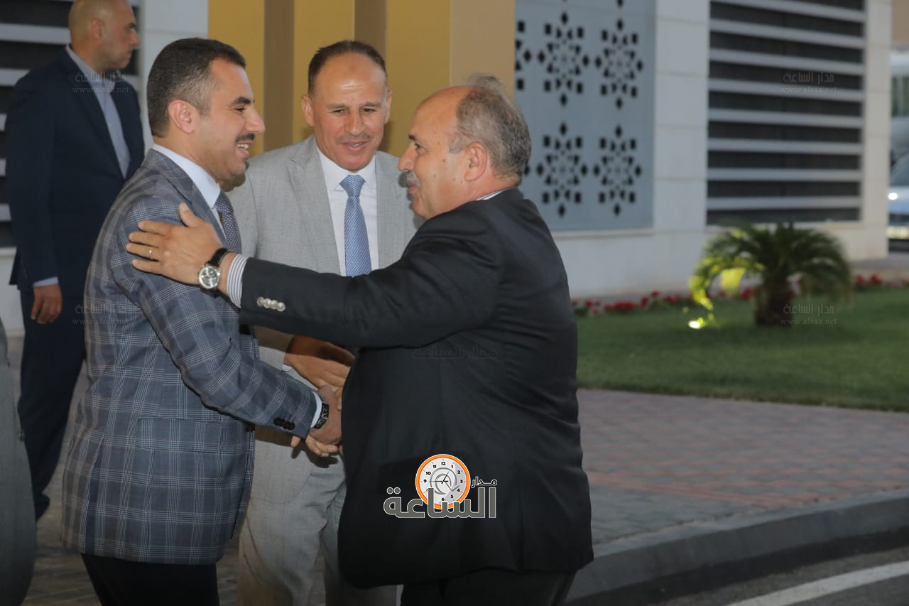 Madar Al-Saa Images 0.48175428561831546