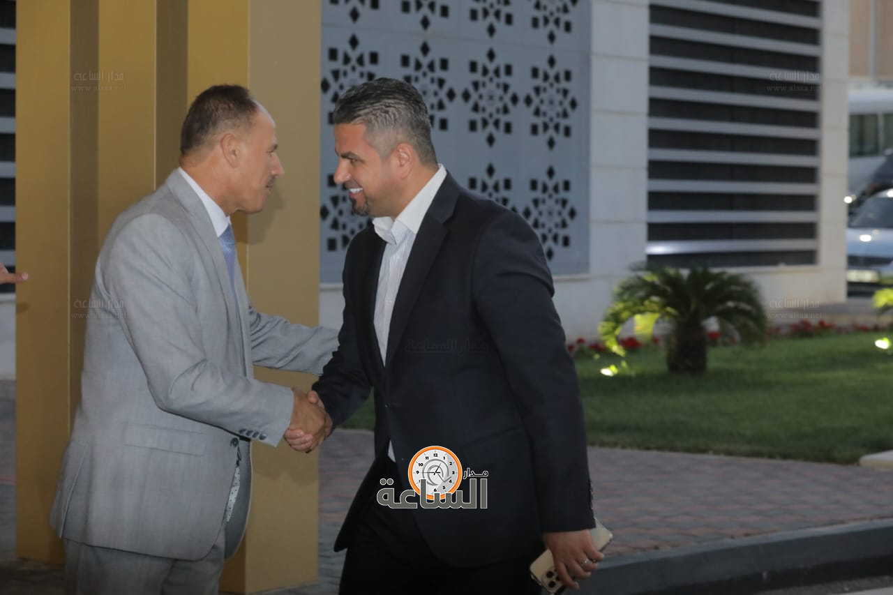 Madar Al-Saa Images 0.8516981098681201