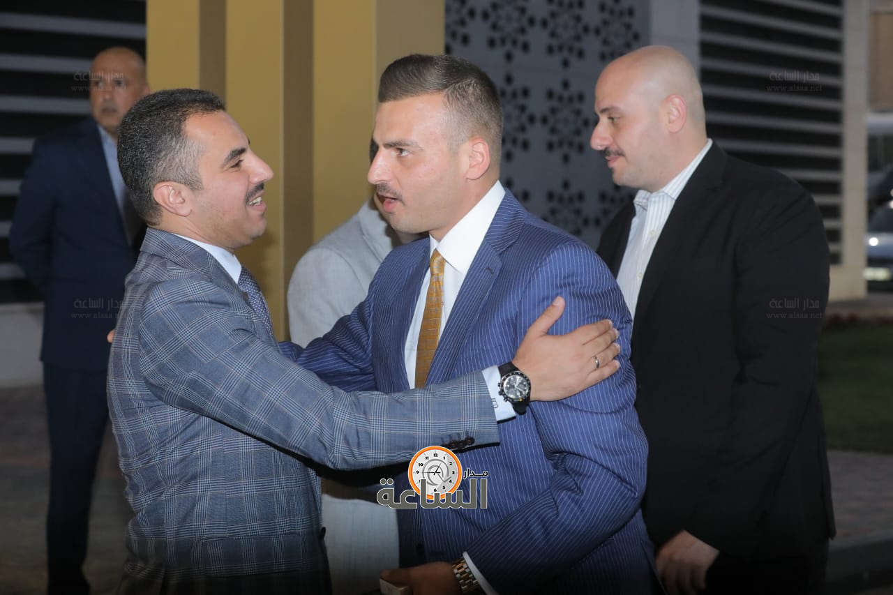 Madar Al-Saa Images 0.8593413193698258