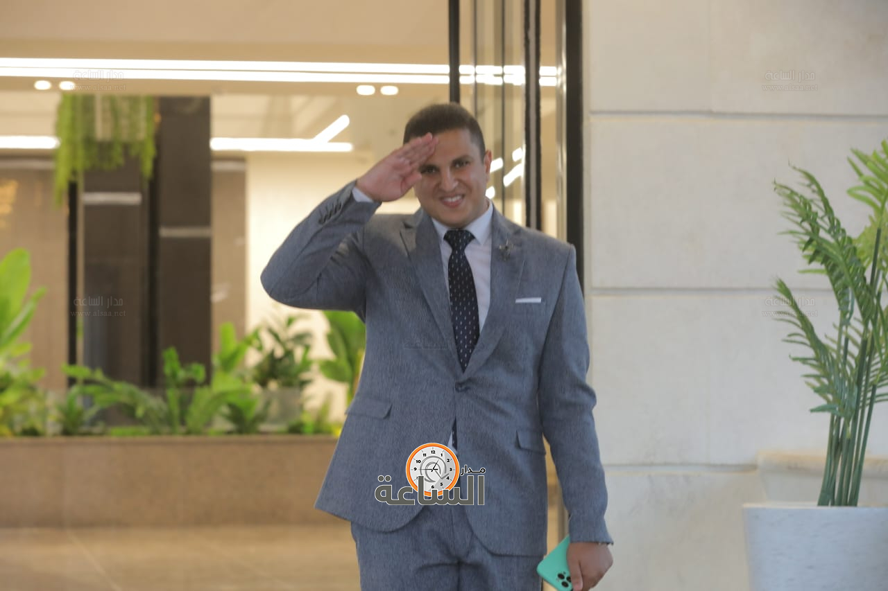 Madar Al-Saa Images 0.43482859362817083