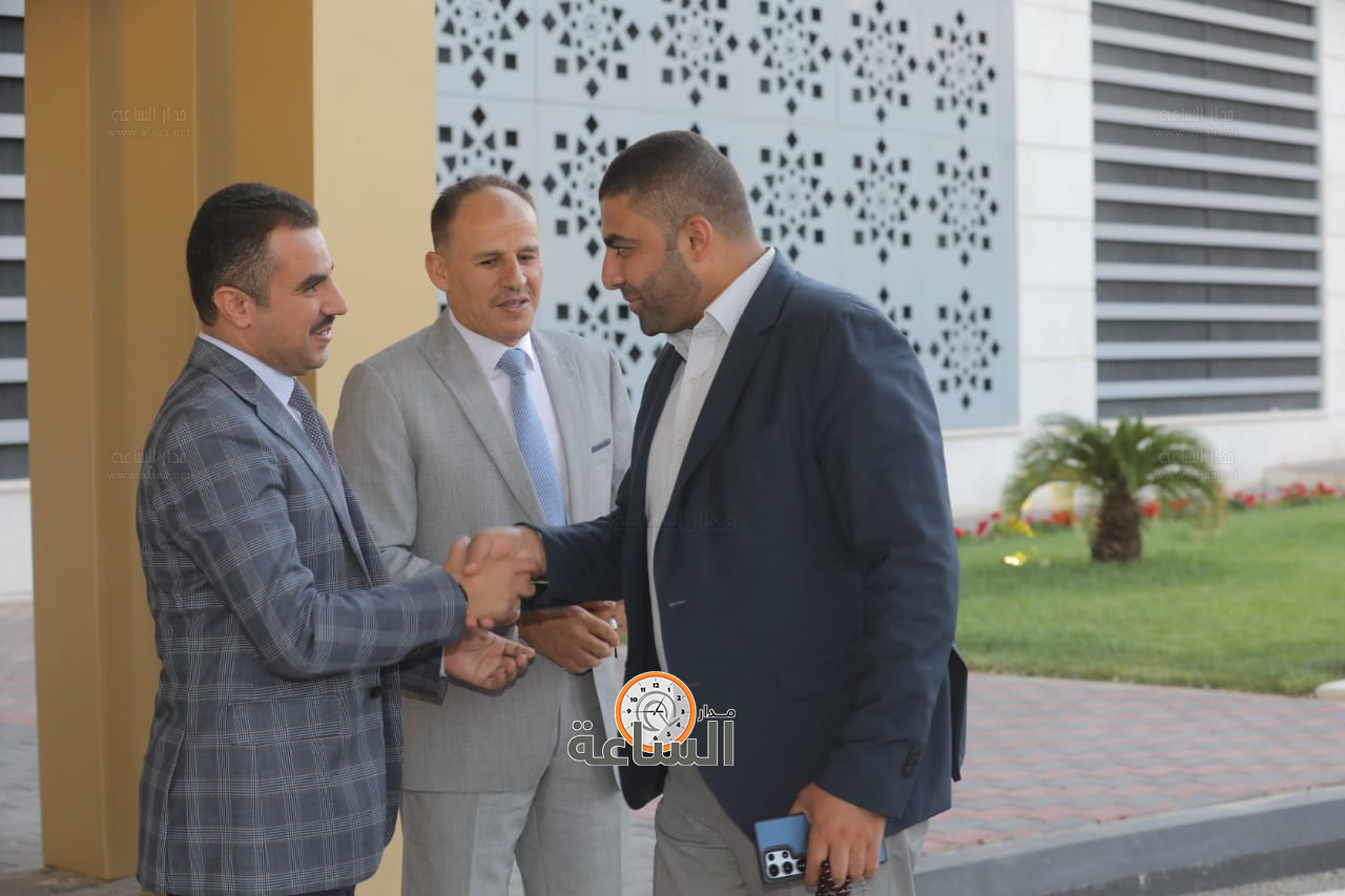 Madar Al-Saa Images 0.6361462609683636