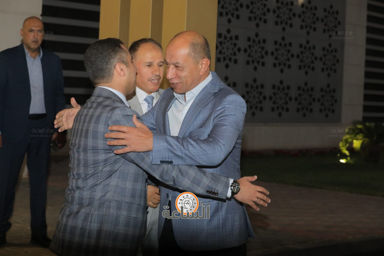 Madar Al-Saa Images 0.6966426802165498