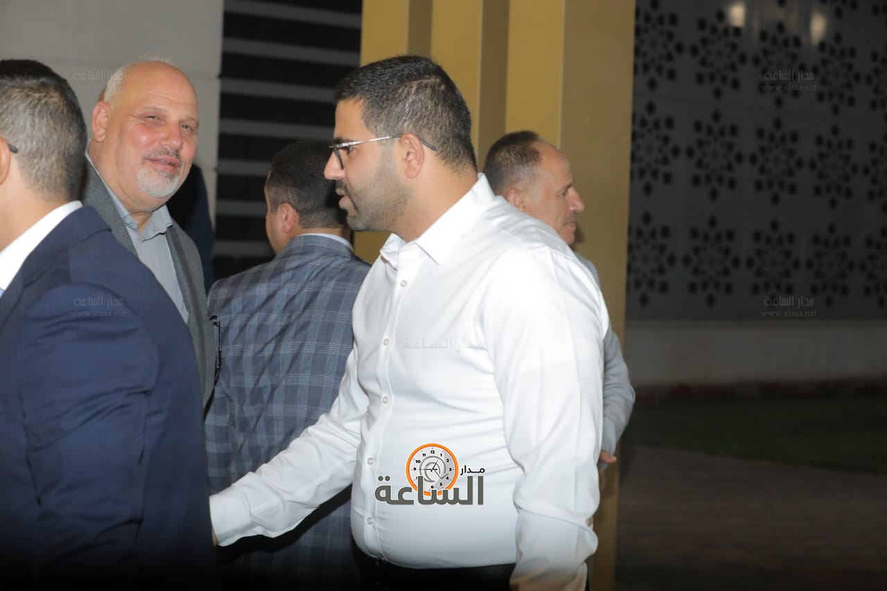 Madar Al-Saa Images 0.018888926627014357