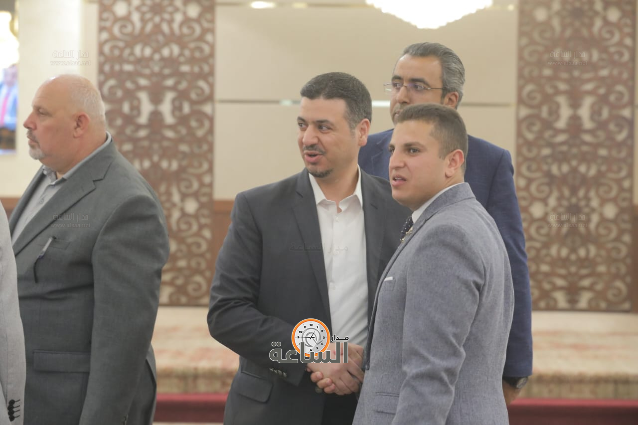 Madar Al-Saa Images 0.3970305285970164