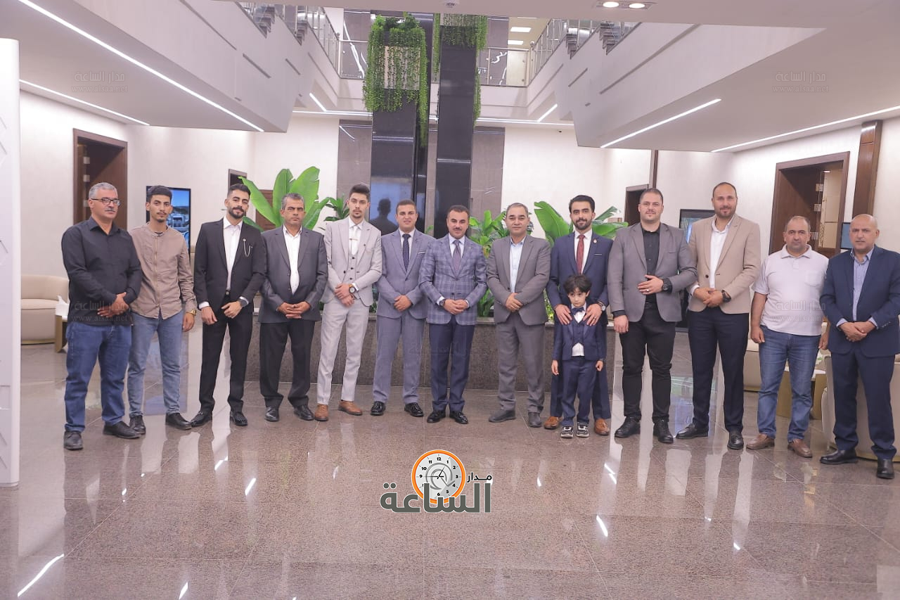 Madar Al-Saa Images 0.22069799663750955