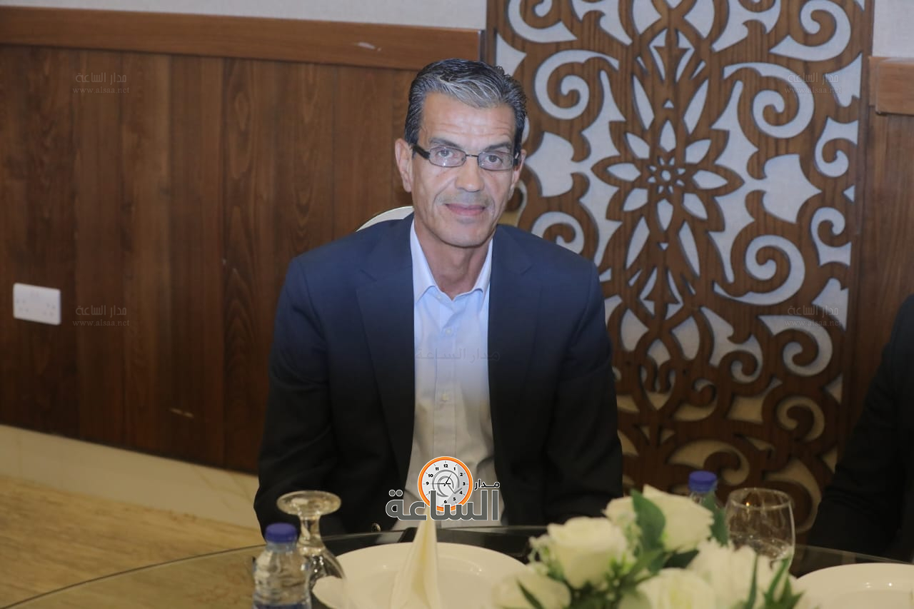 Madar Al-Saa Images 0.2657886671875733