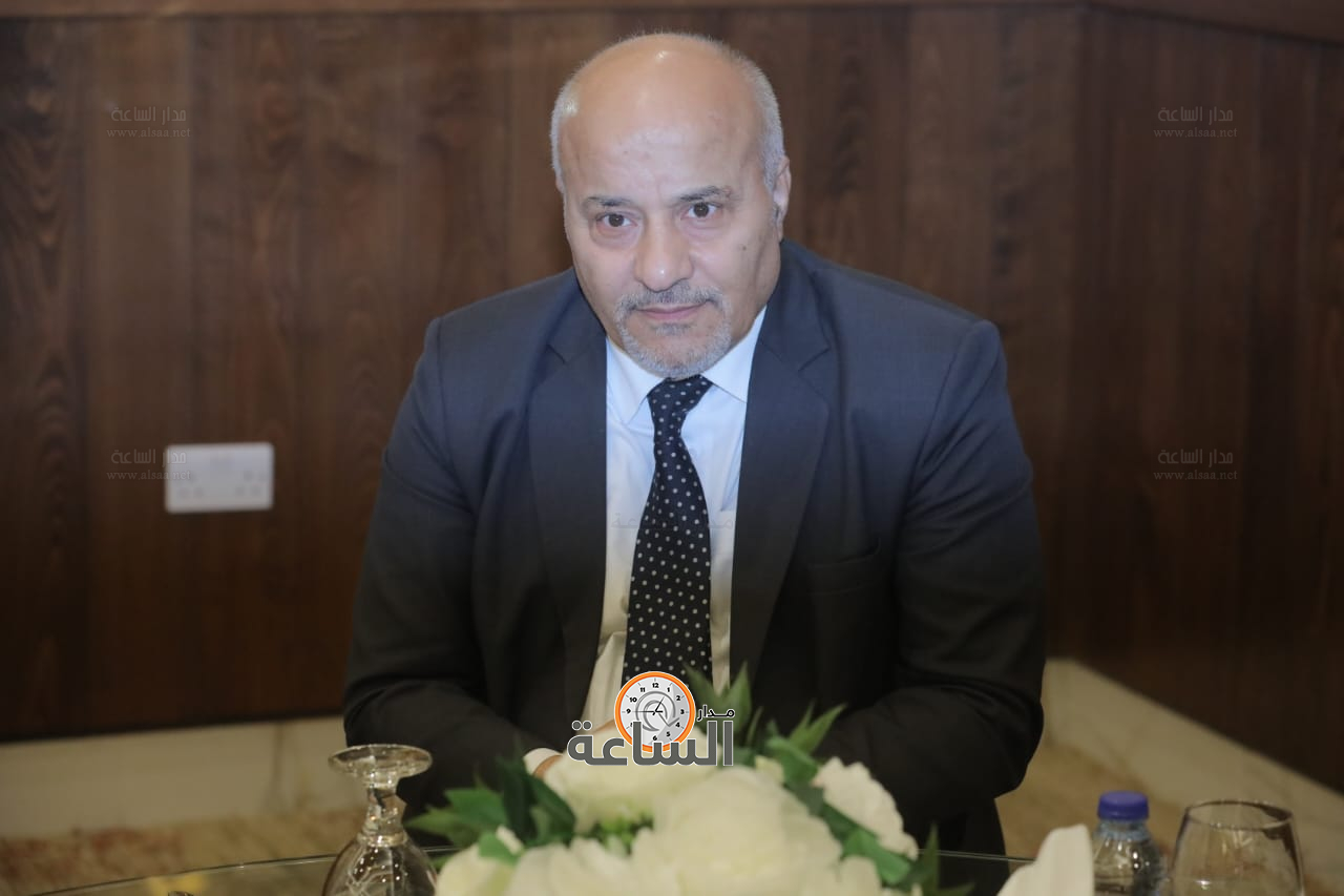 Madar Al-Saa Images 0.27298365236224154