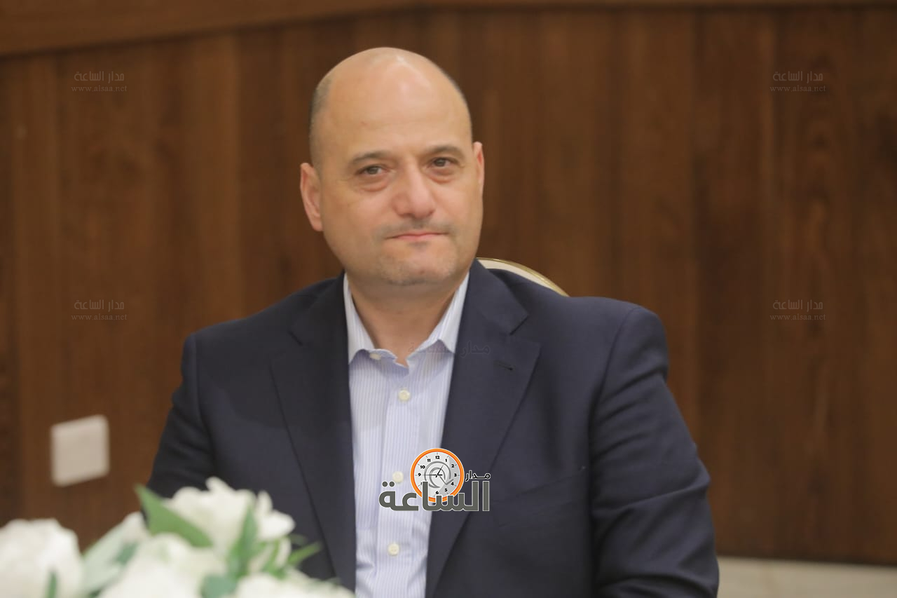 Madar Al-Saa Images 0.21793271929260716