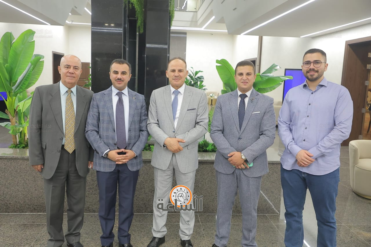 Madar Al-Saa Images 0.4562291205040129