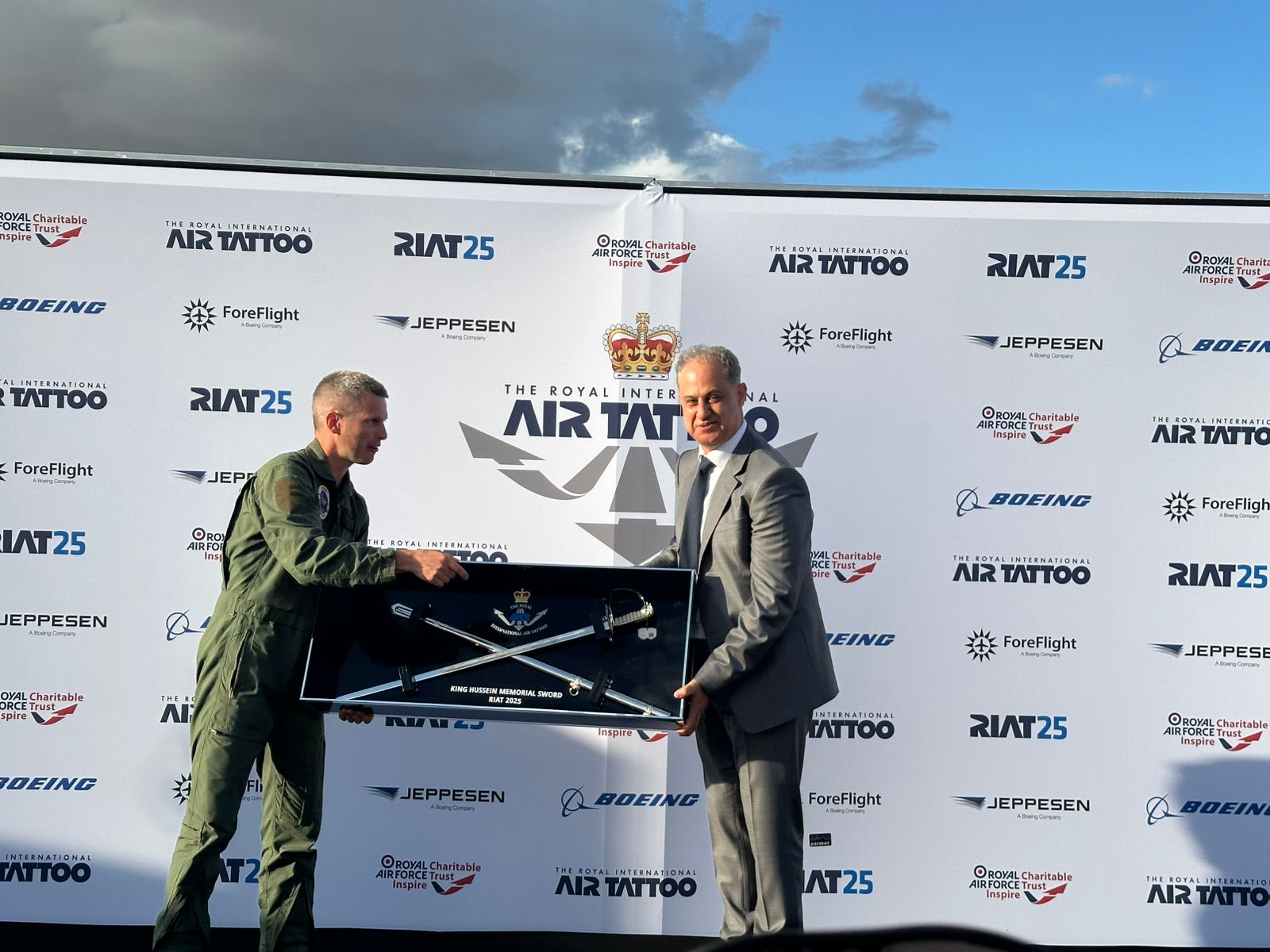 Madar Al-Saa Images 0.11314516060526136