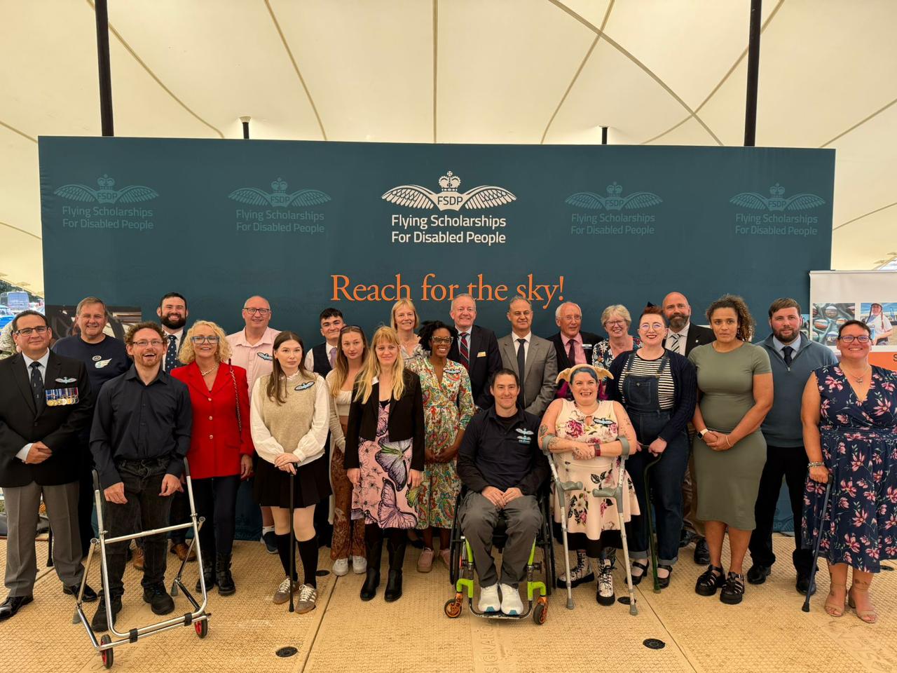 Madar Al-Saa Images 0.32705557540053776