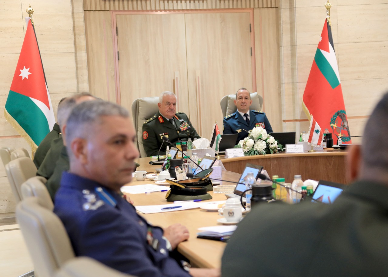 Madar Al-Saa Images 0.3584204348803506