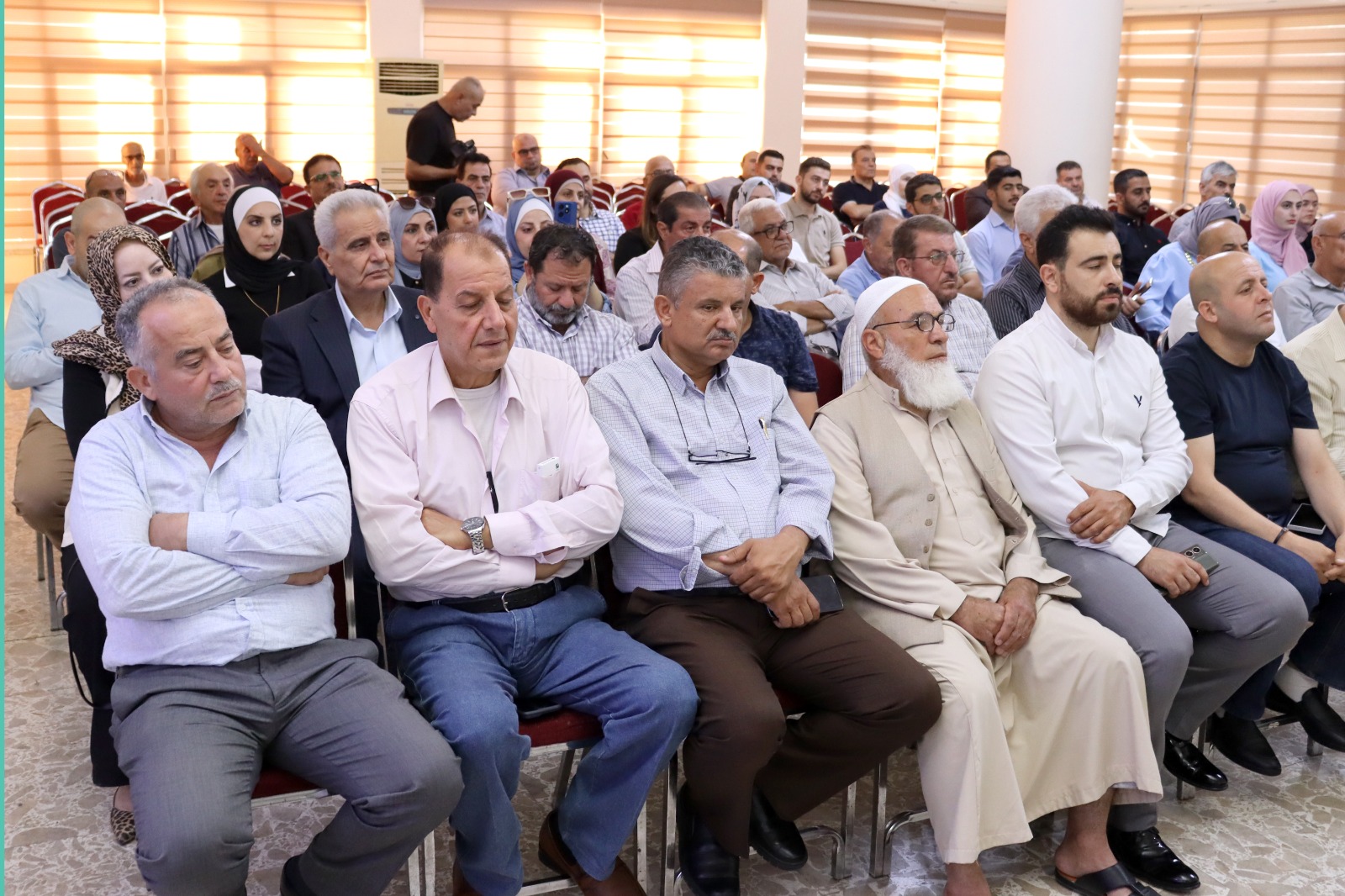 Madar Al-Saa Images 0.07647703387847649