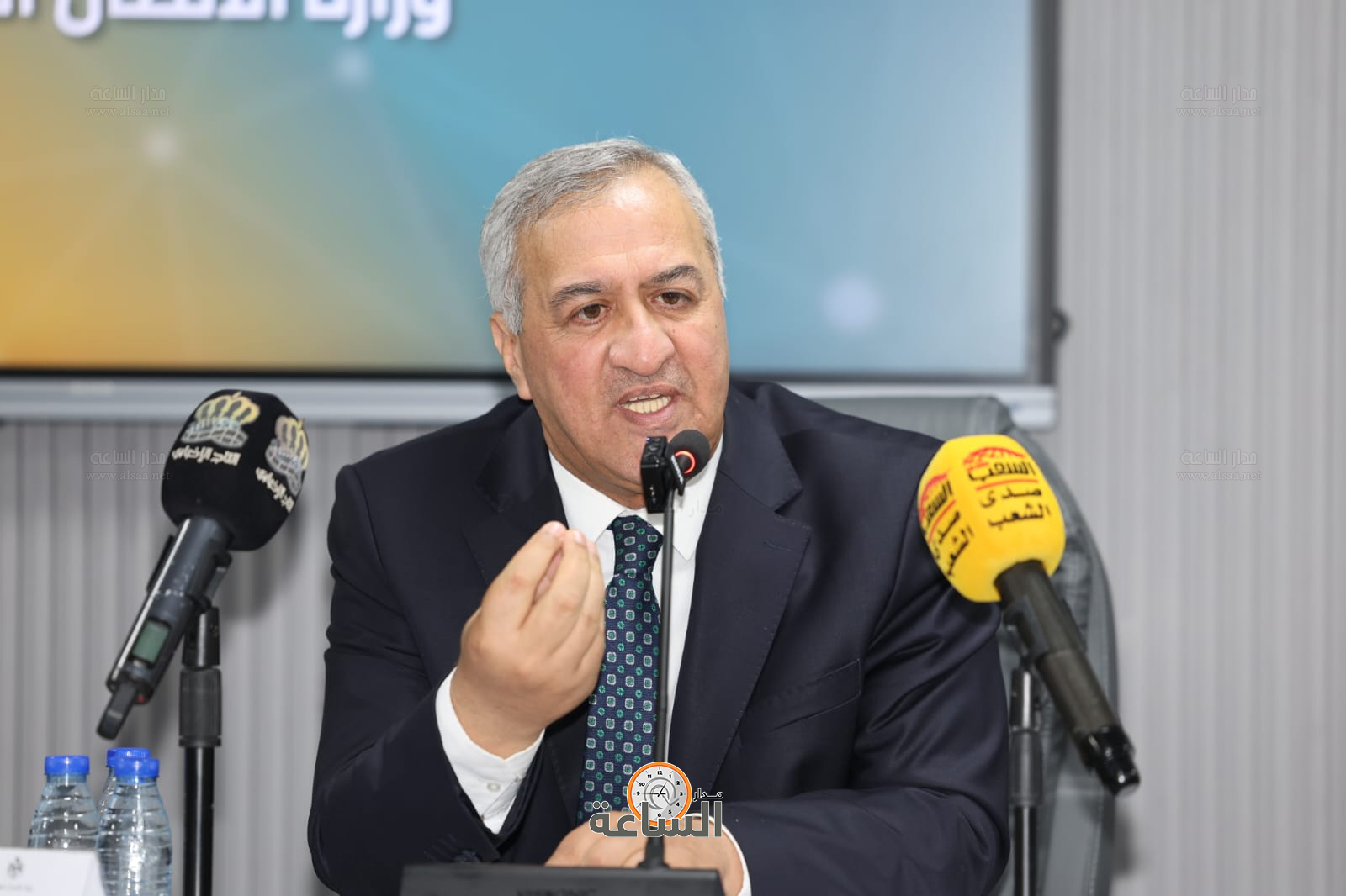 Madar Al-Saa Images 0.7021983564141202