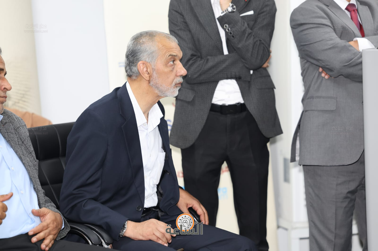 Madar Al-Saa Images 0.45681693937375245