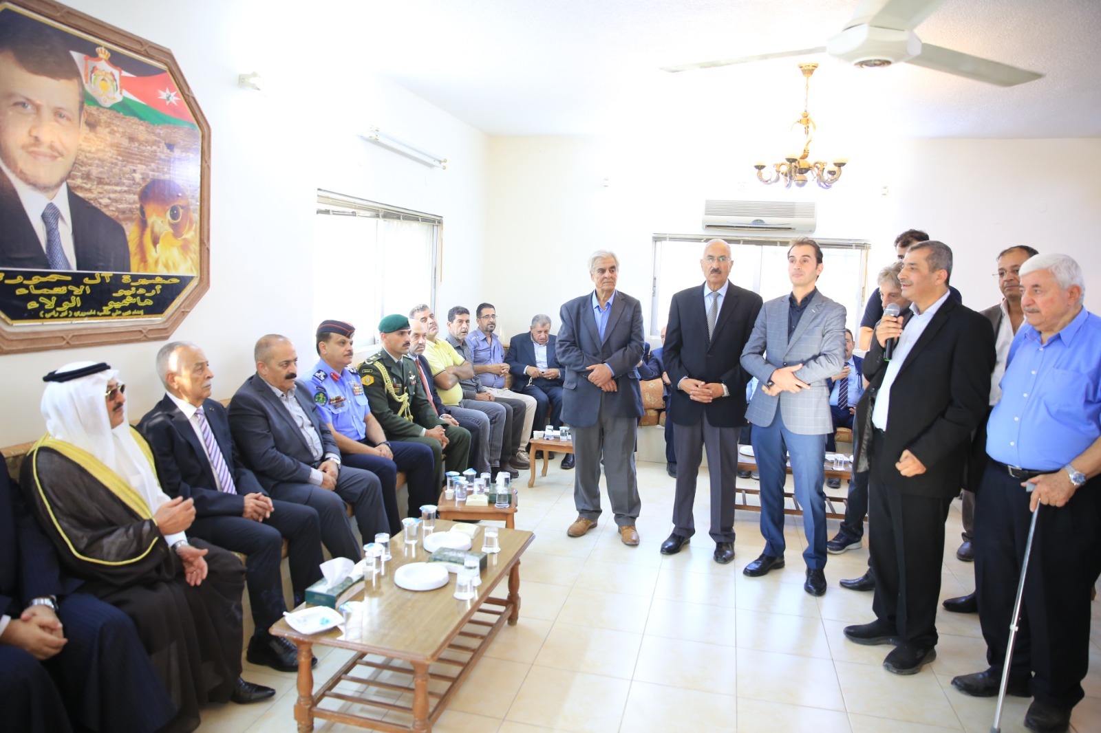 Madar Al-Saa Images 0.037904426118937184