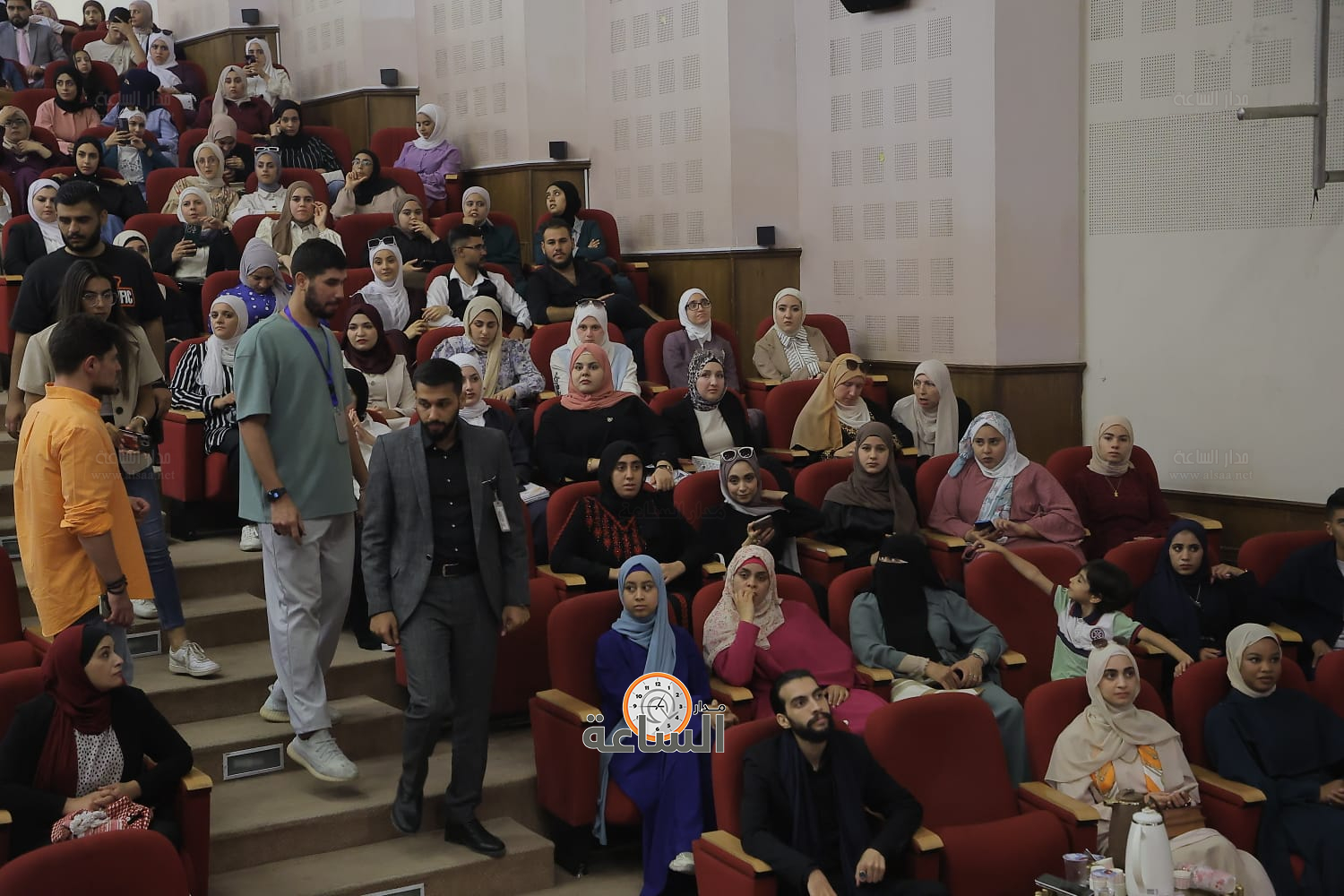 Madar Al-Saa Images 0.24241445694784158