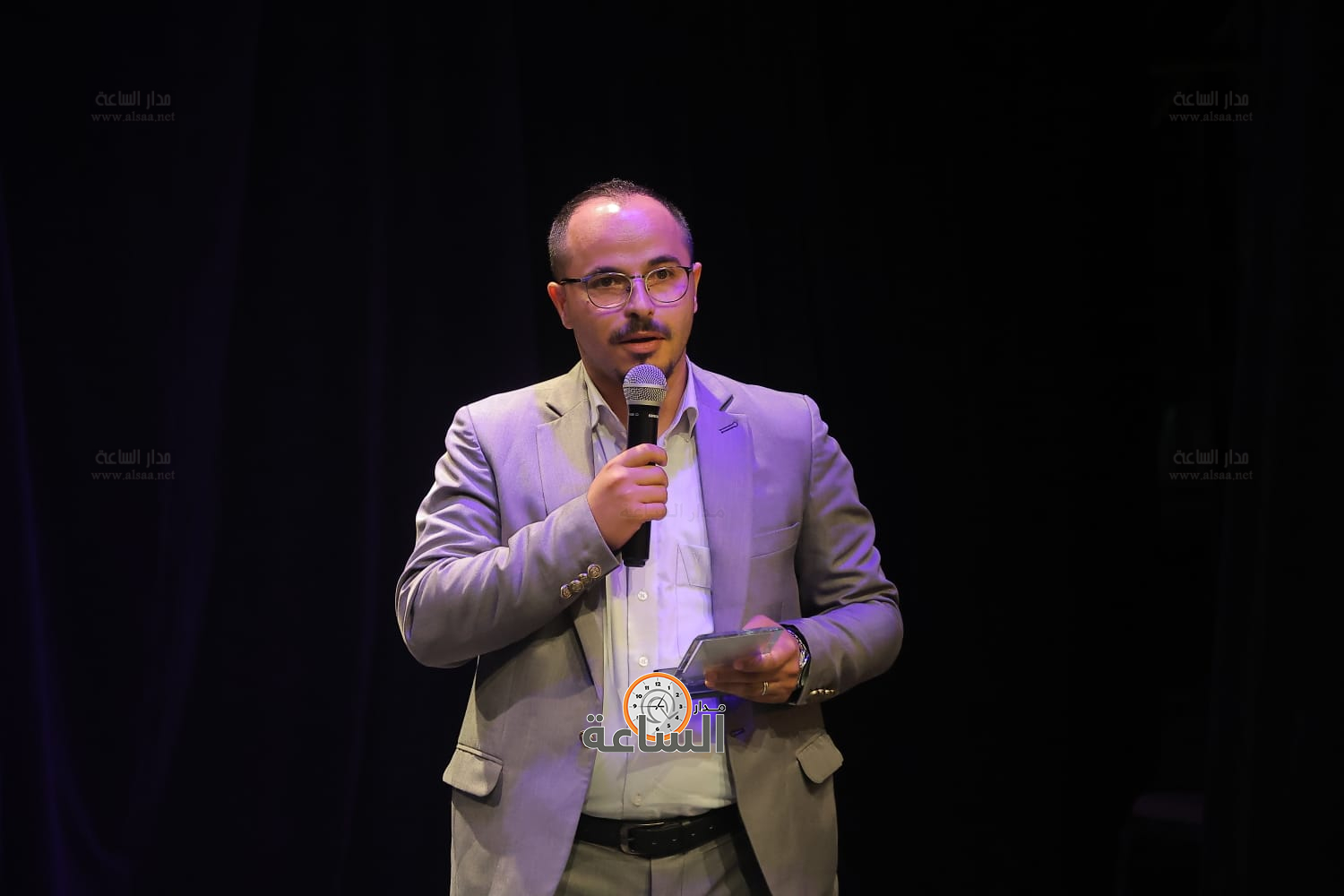 Madar Al-Saa Images 0.8766621017021152