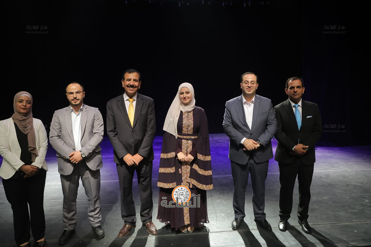 Madar Al-Saa Images 0.4227028690618059