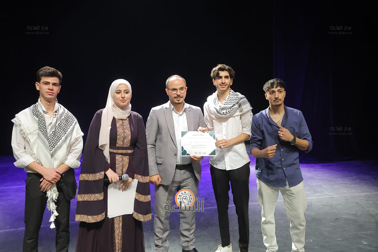 Madar Al-Saa Images 0.9824412924656659