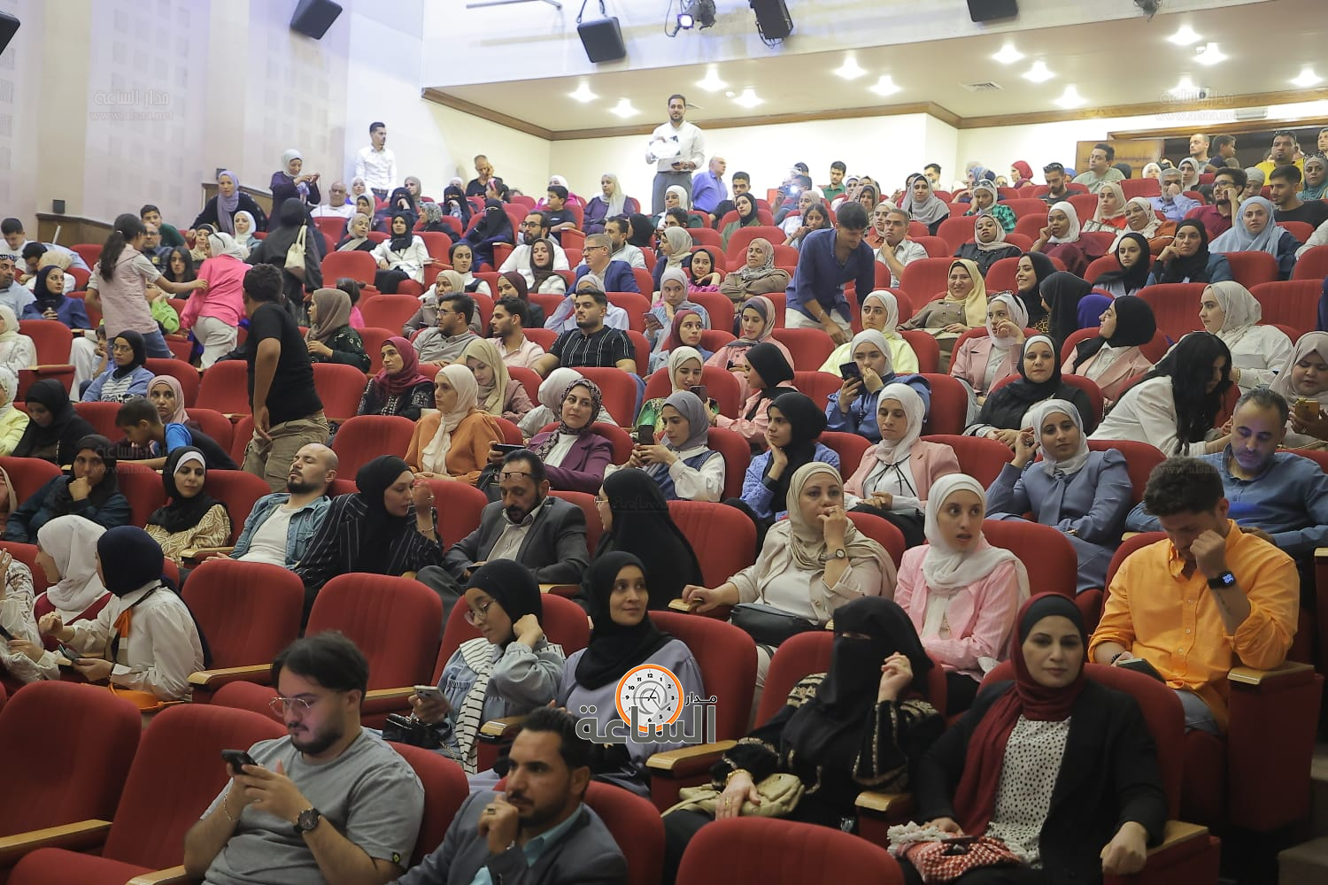 Madar Al-Saa Images 0.9873404432266517