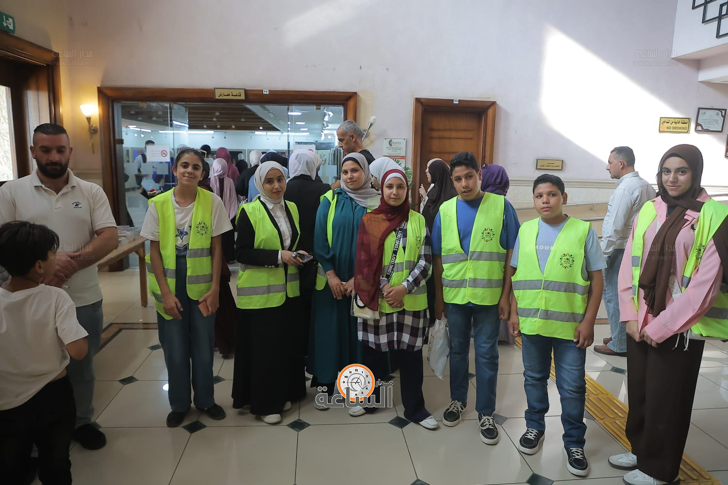 Madar Al-Saa Images 0.3509521434407805