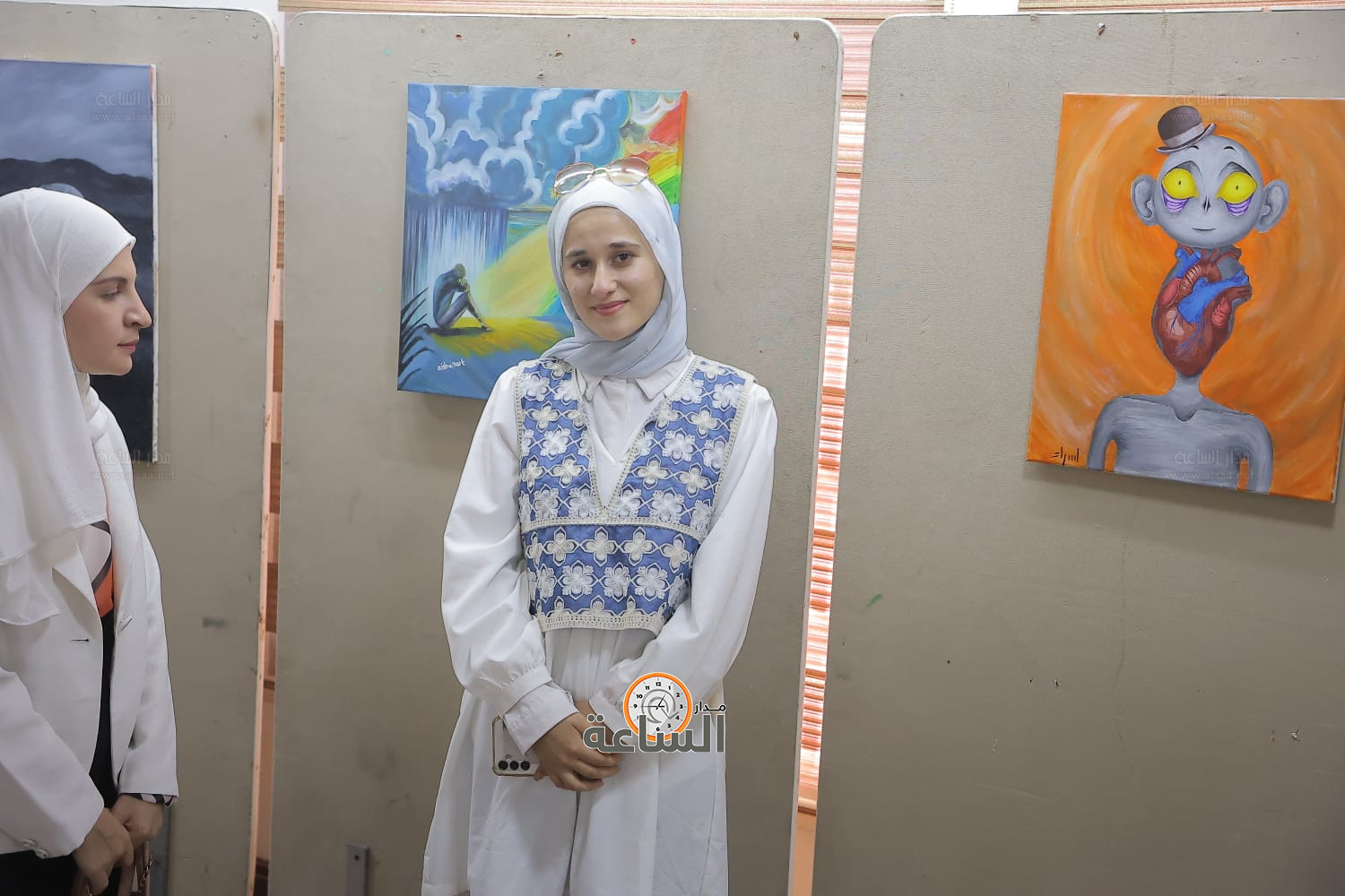 Madar Al-Saa Images 0.9977010104714521