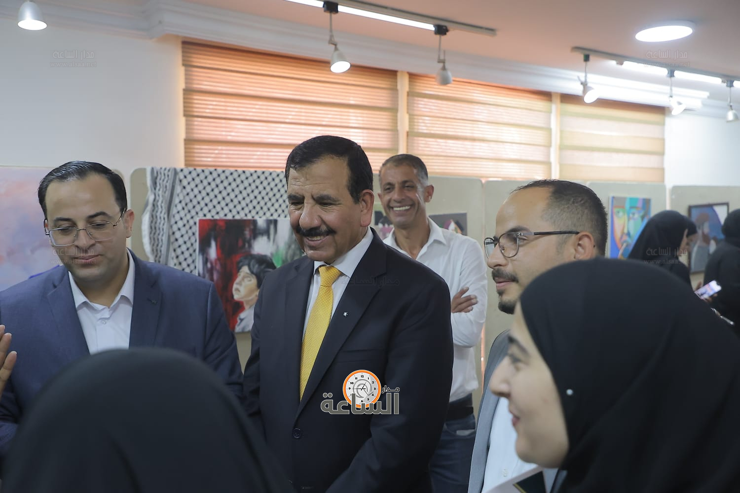 Madar Al-Saa Images 0.24765355441823322