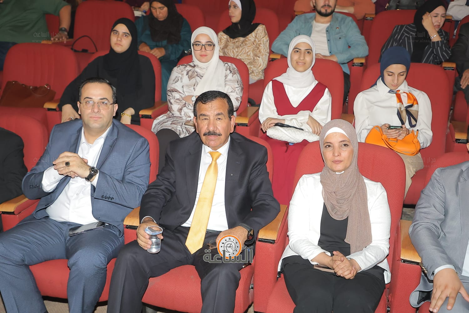 Madar Al-Saa Images 0.7243087941090075