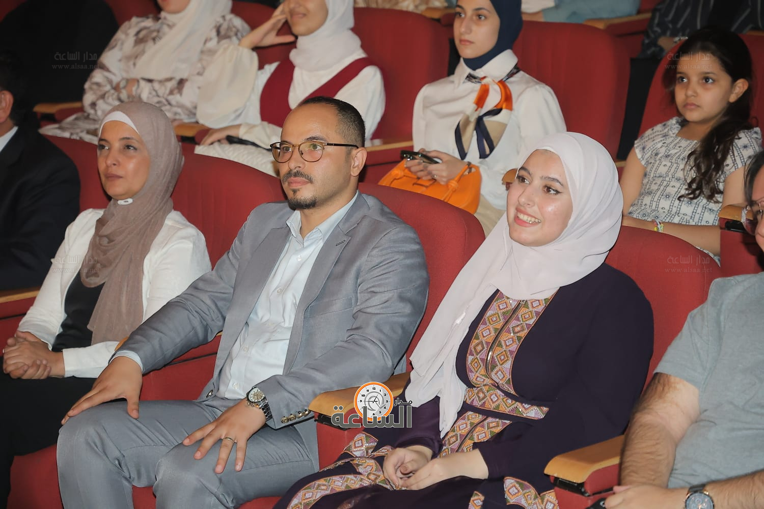 Madar Al-Saa Images 0.9284548797398077