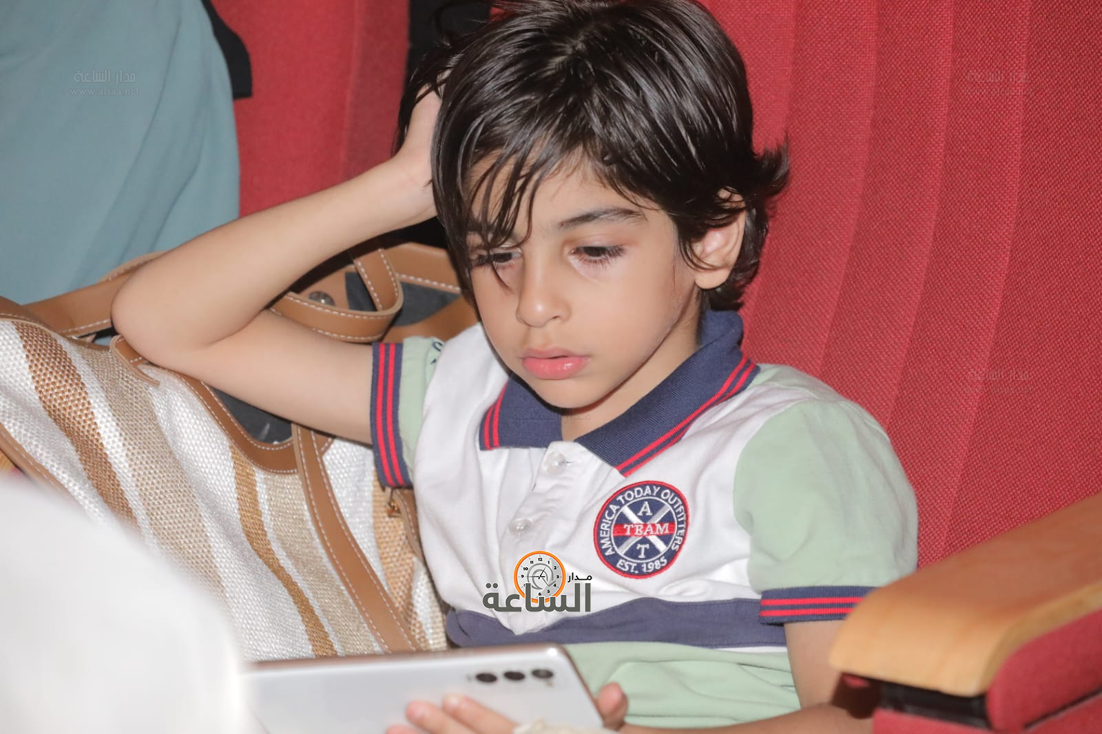 Madar Al-Saa Images 0.9303707350429135