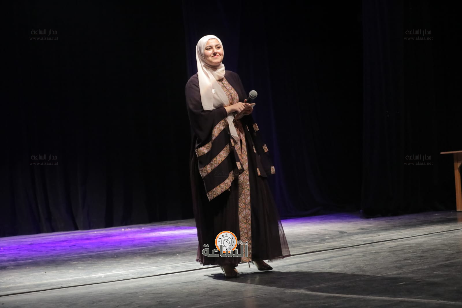 Madar Al-Saa Images 0.3566728399589425