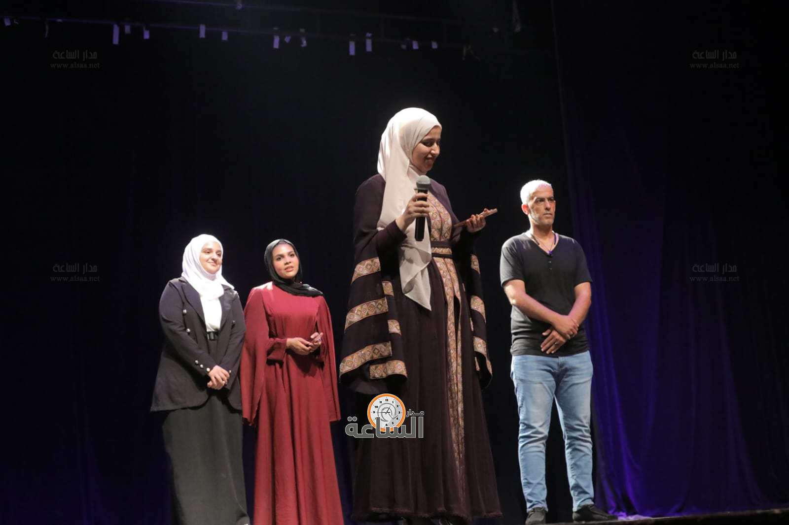 Madar Al-Saa Images 0.1792495483335219