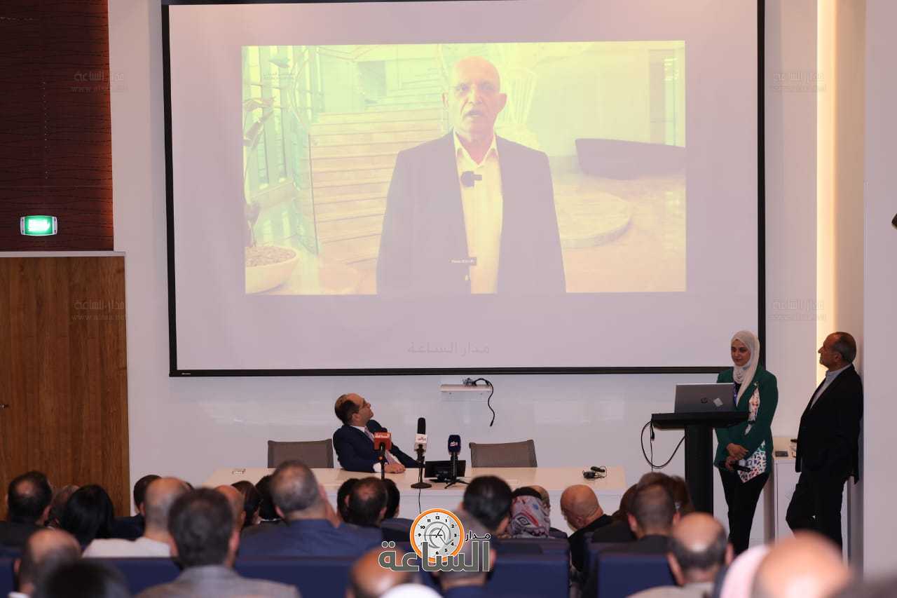 Madar Al-Saa Images 0.5579007540678393