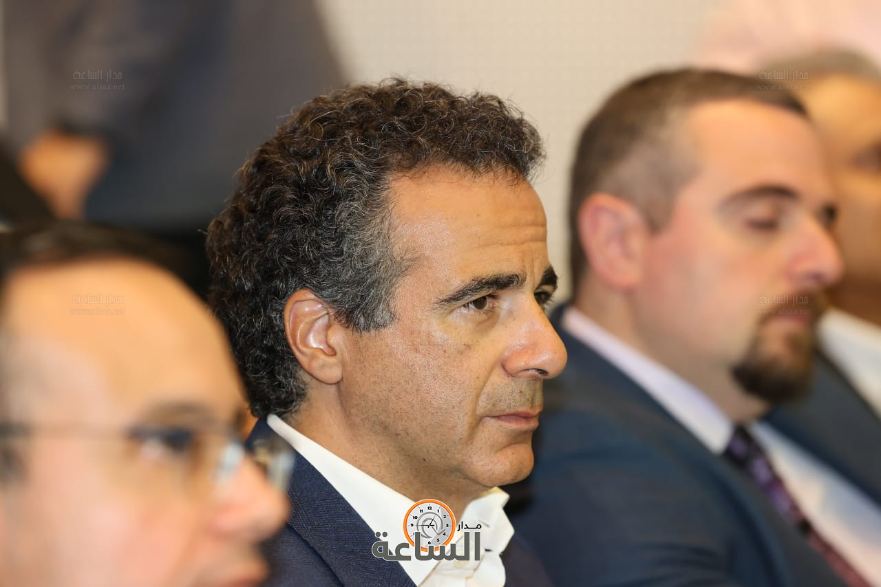 Madar Al-Saa Images 0.34938679315280163