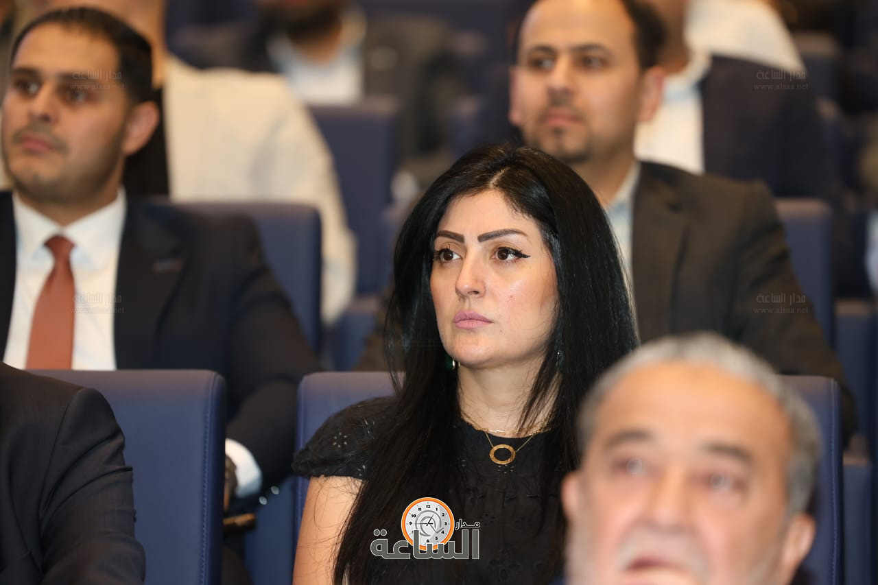 Madar Al-Saa Images 0.6421971040363157