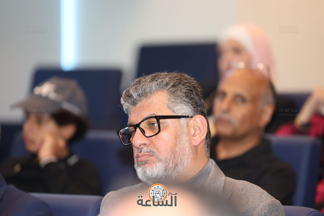 Madar Al-Saa Images 0.10373455428204859