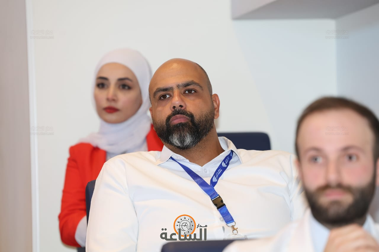 Madar Al-Saa Images 0.9676043854026207