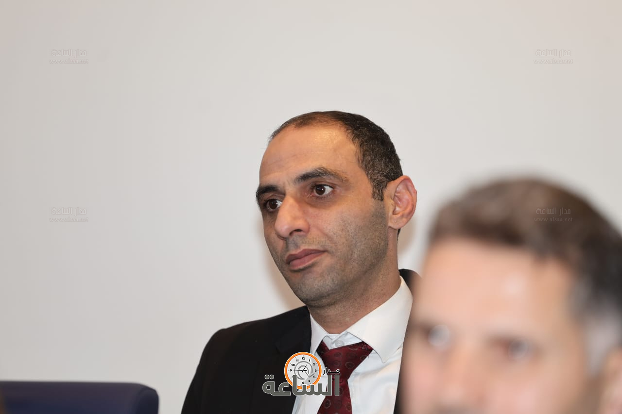 Madar Al-Saa Images 0.4994317520127366