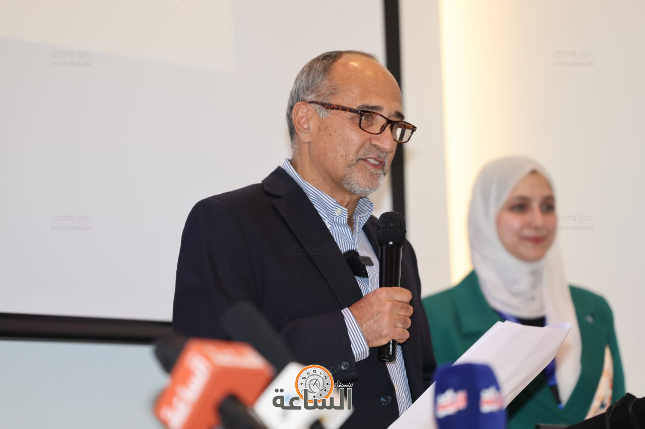 Madar Al-Saa Images 0.7865753182779481