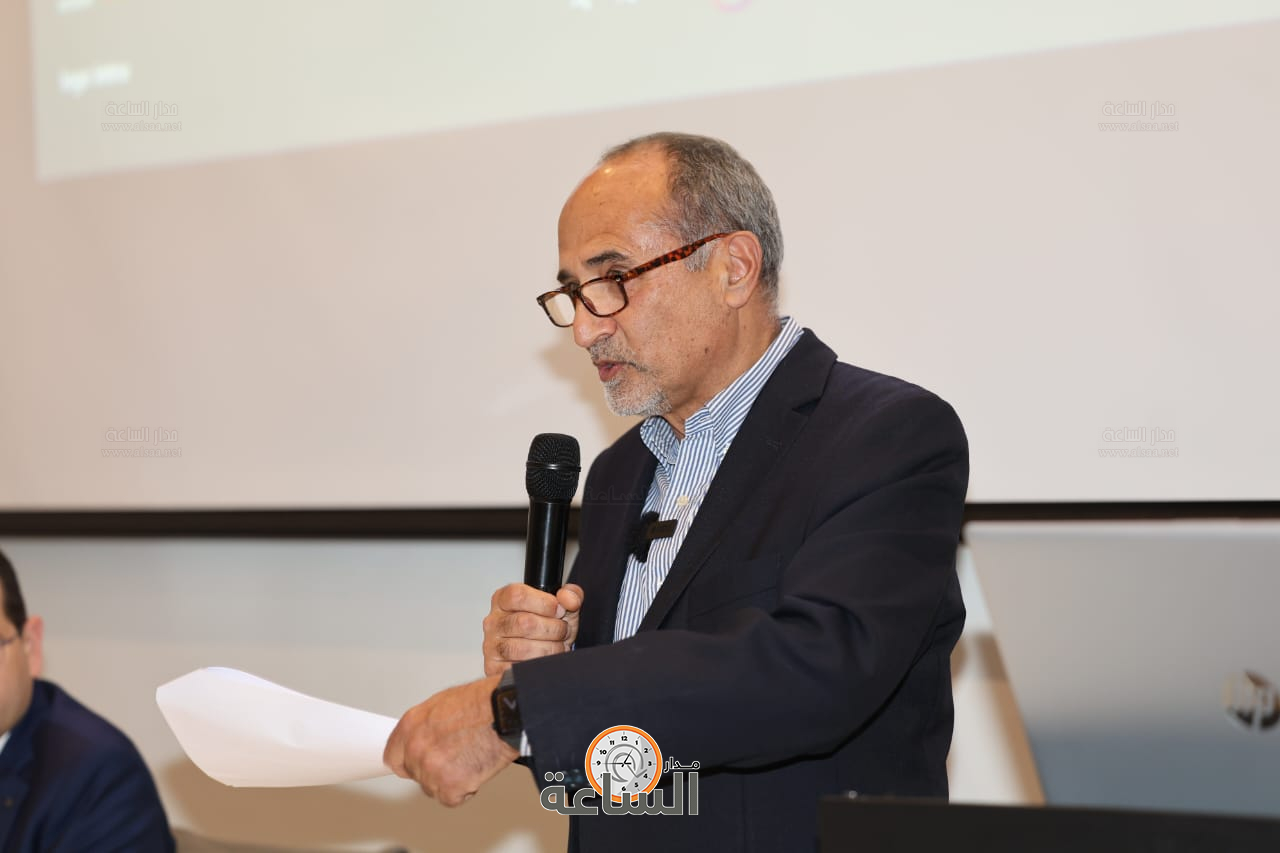 Madar Al-Saa Images 0.03507251628901864